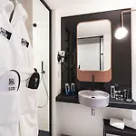 Hotel One Shot Tabakalera House