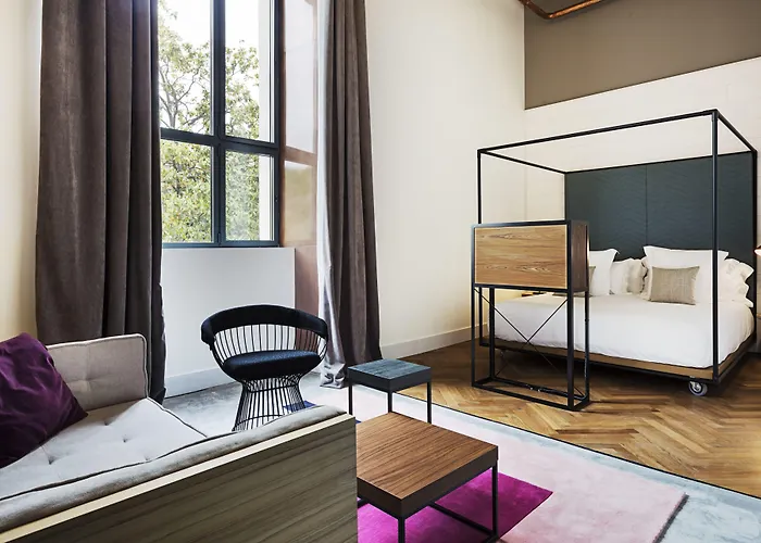 One Shot Tabakalera House 4* San Sebastian