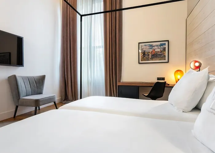 One Shot Tabakalera House Hotel San Sebastian