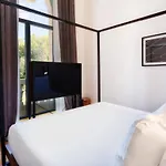 Hotel One Shot Tabakalera House 4*