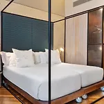 One Shot Tabakalera House Hotel