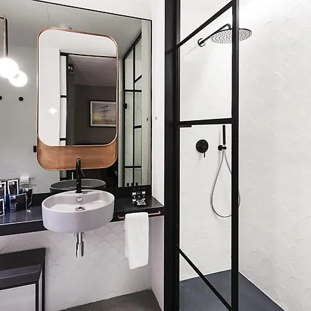 Ξενοδοχείο One Shot Tabakalera House 4*