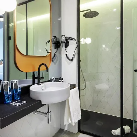 One Shot Tabakalera House Σαν Σεμπαστιάν