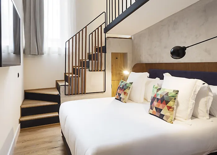 One Shot Tabakalera House