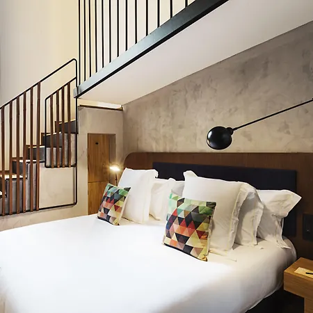 Отель One Shot Tabakalera House Сан-Себастьян