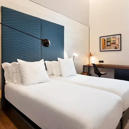 One Shot Tabakalera House Сан-Себастьян